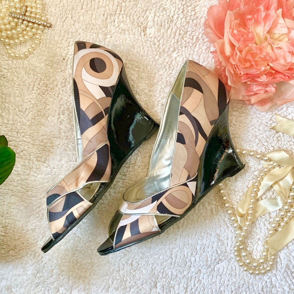 Fabric and Patent Leather Peep-toe Wedge